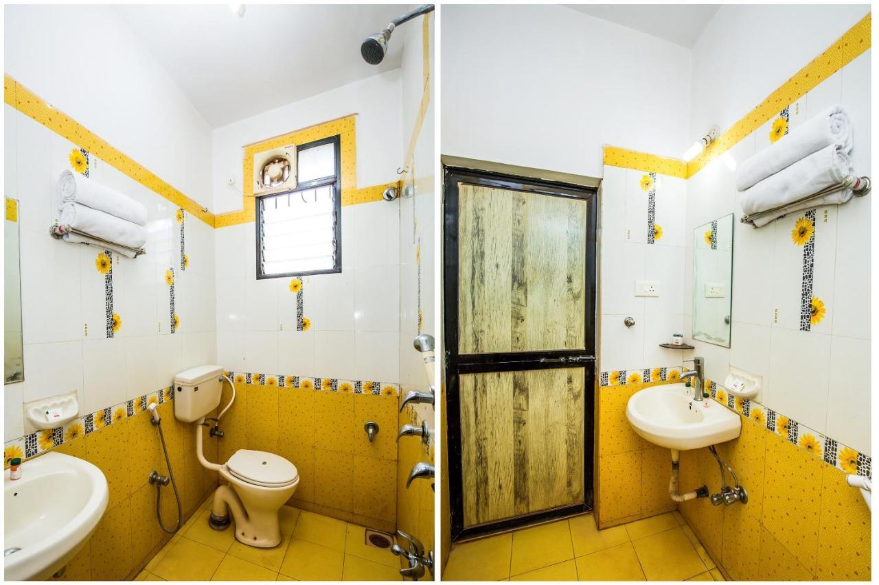 Oyo 13311 The White Feather Hotel Mandrem Bagian luar foto
