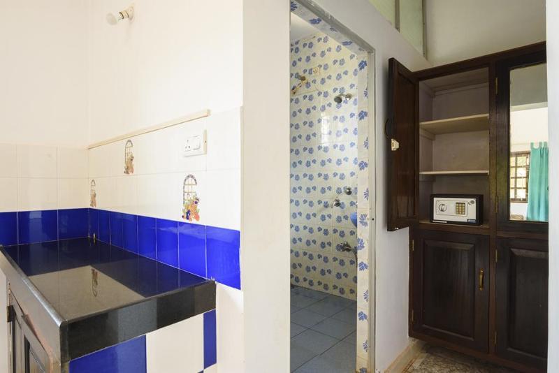 Oyo 13311 The White Feather Hotel Mandrem Bagian luar foto